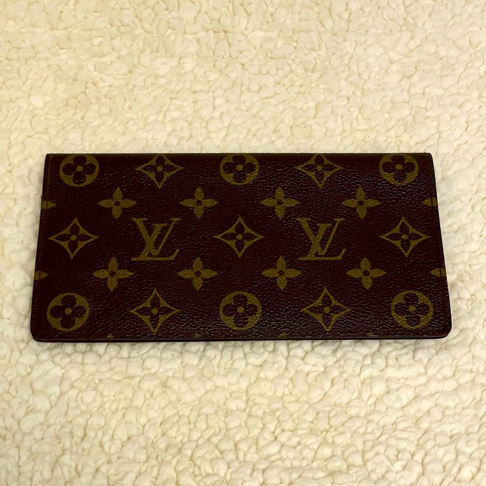 LOUIS VUITTON vintage cheque book wallet monogram
